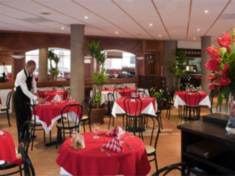 فندق Novus Plaza Hodelpa سانتو دومينجو المطعم الصورة